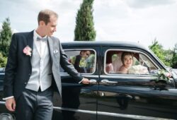 Top 5 Wedding Transport Options For Large Groups