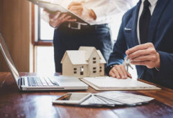 How Property Agents Help Buyers Find Ideal Investments?