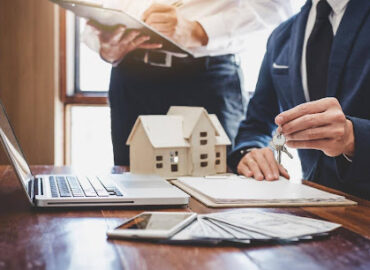 How Property Agents Help Buyers Find Ideal Investments?