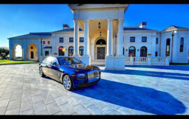 How Does a Luxury Car Make a Statement at Any Event?
