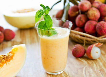 Milkshake vs Smoothie: Which One Is Healthier and Tastier?
